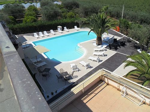 Hermes Hotel