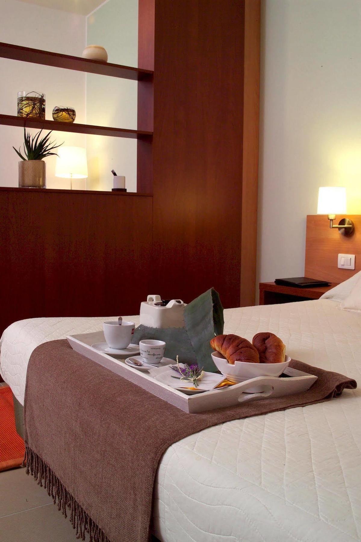 Hermes Hotel 3*